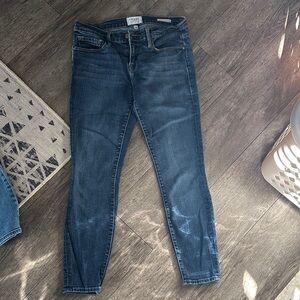 le skinny de jeanne frame